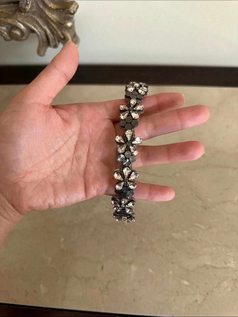 NWT Deepa Gurnani Crystal Headband Grey